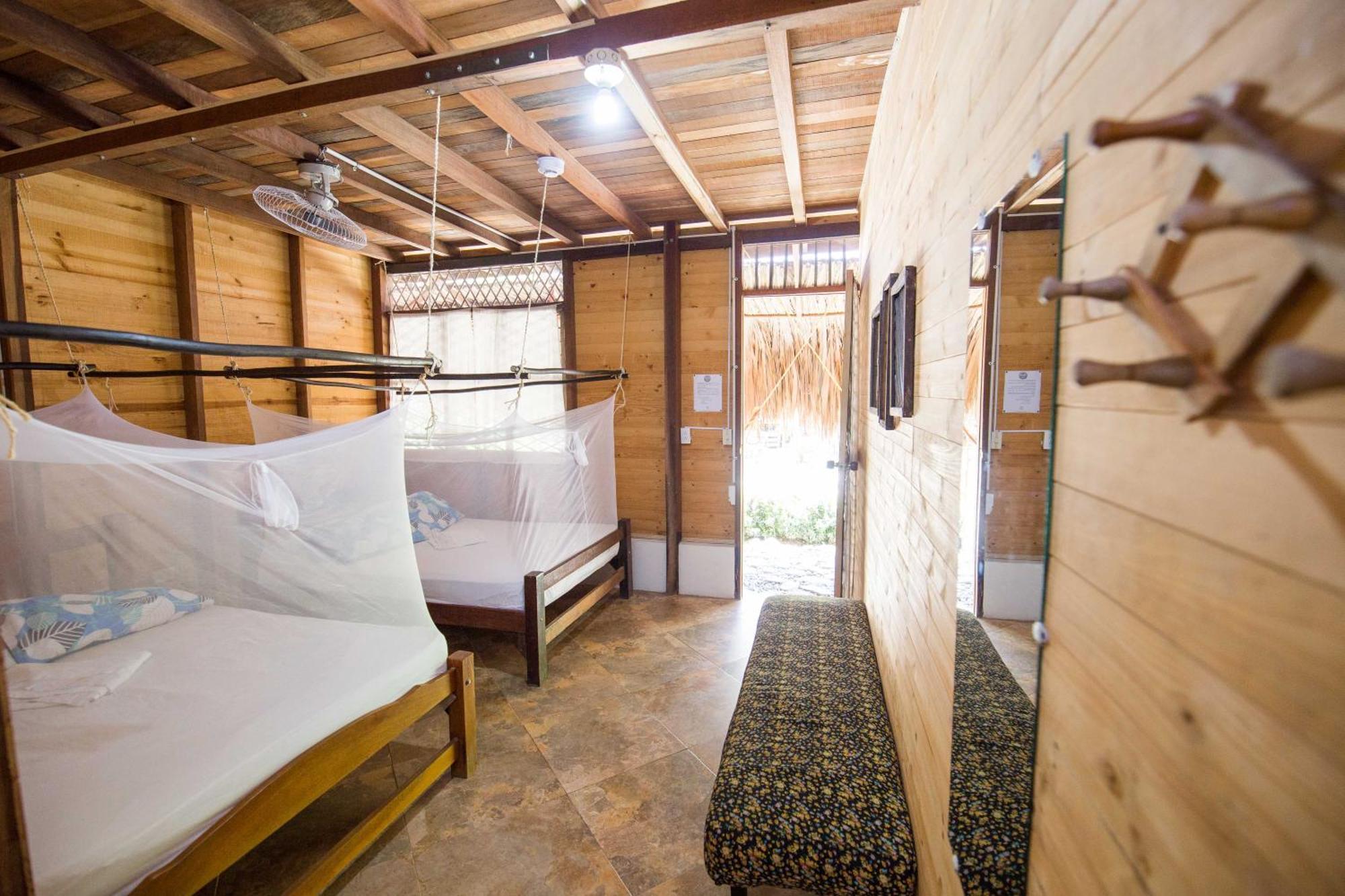 Bella Flor Hostel Паломино Екстериор снимка