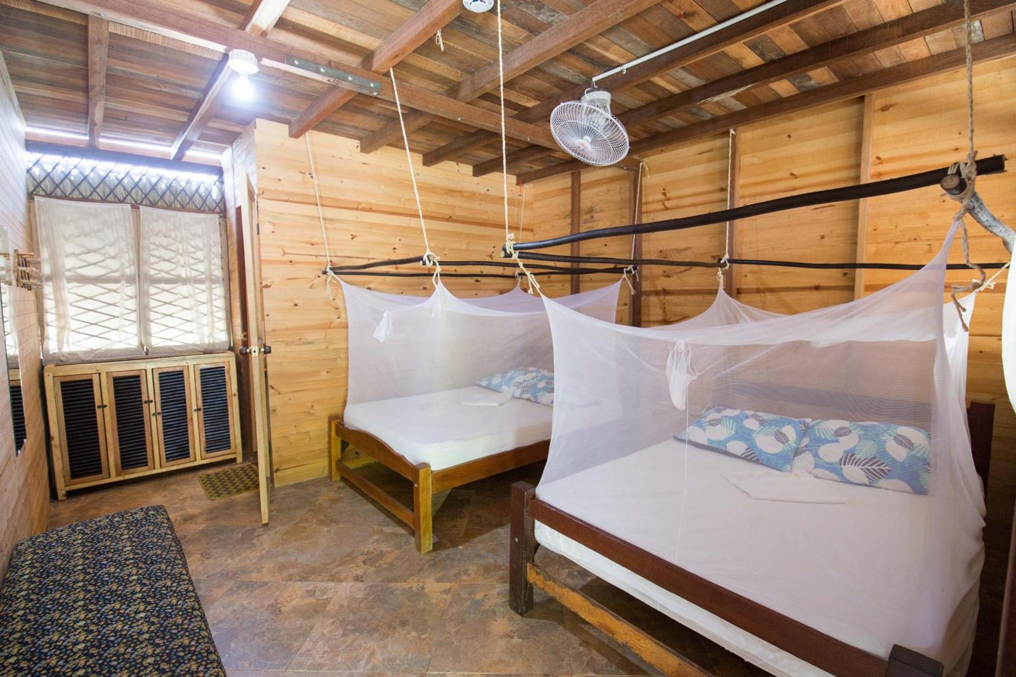 Bella Flor Hostel Паломино Екстериор снимка