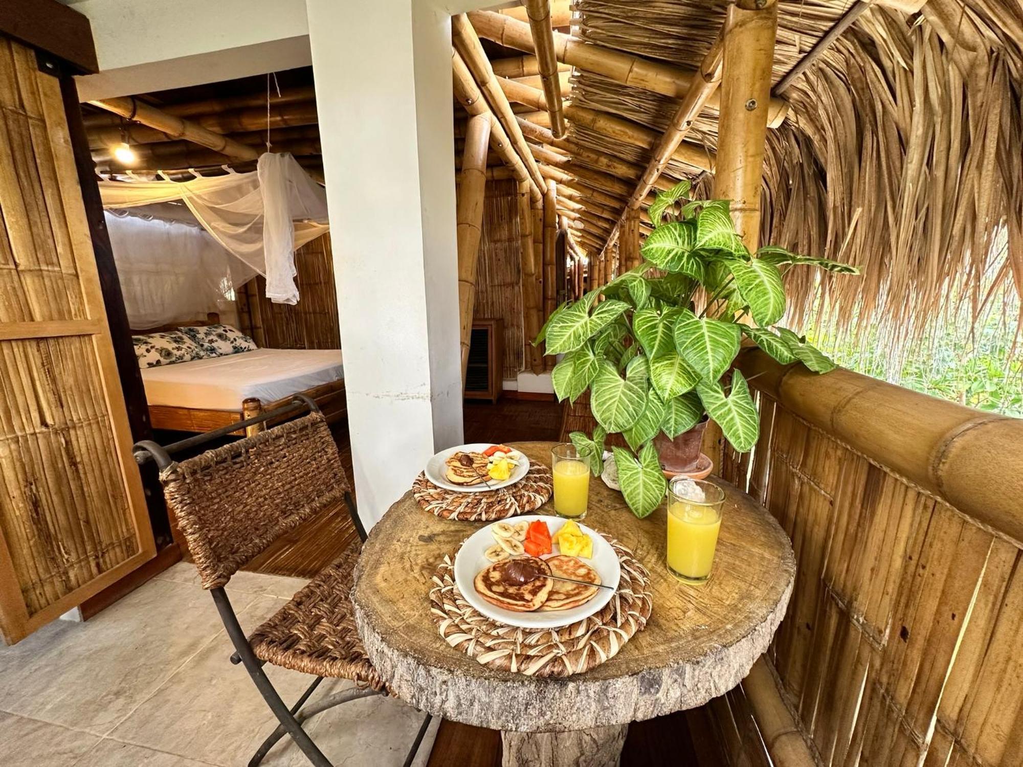 Bella Flor Hostel Паломино Екстериор снимка