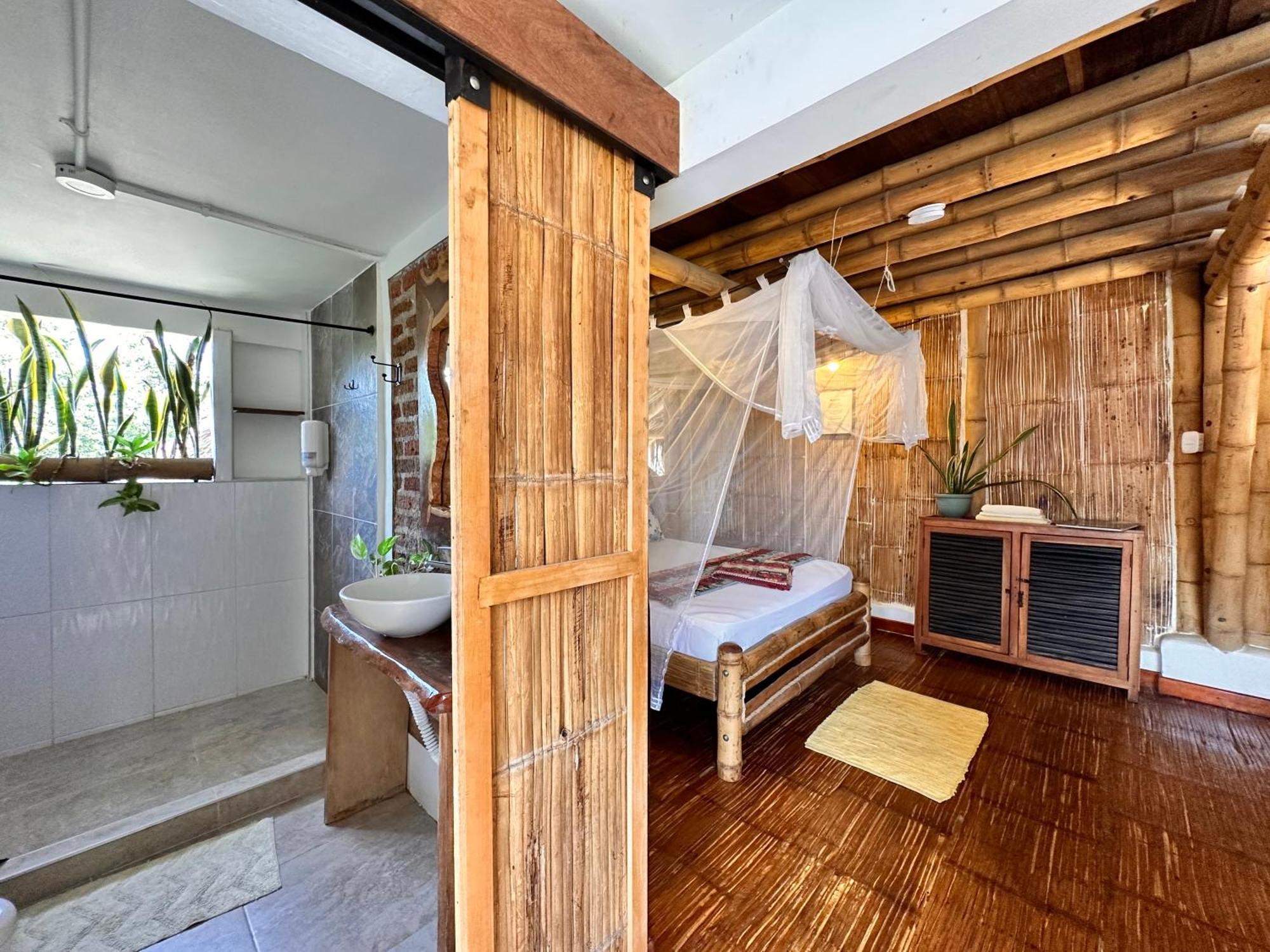 Bella Flor Hostel Паломино Екстериор снимка