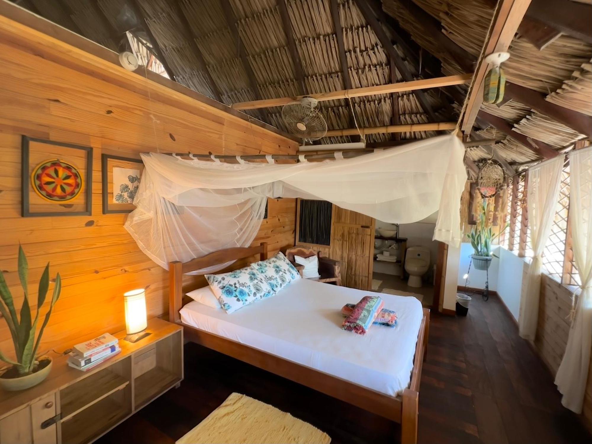 Bella Flor Hostel Паломино Екстериор снимка